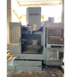Máy phay CNC OKUMA VR-40II